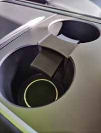 Вкладка do контейнера на напитки tesla model 3 y с Разборки, фото thumb