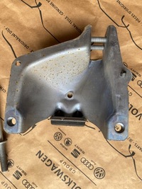 фото thumb №10, Audi a7 4g a6 c7 lift 3.0 tdi подушка кронштейн двигателя+ кронштейн 4g0199381lg 38k