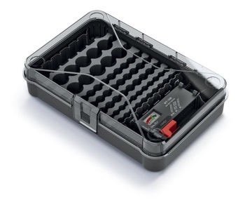 ORGANIZER NA BATERIE BATTERY BOX Z TESTEREM 85szt.
