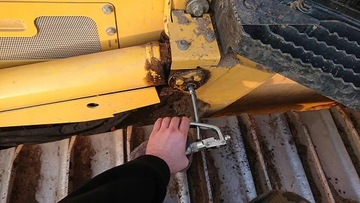Смазочный шприц НА НОЖКАХ TAWOTNICA 3L HOSE 4M 2k