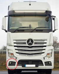 фото thumb №2, Рамка корпус противотуманной фары mercedes actros mp4 комплект