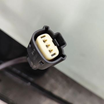 фото thumb №5, Tesla модель y 2022 скло передня / лобове