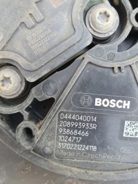 Renault trafic 1.6 dci opel vivaro 1.6 cdi бак adblue 8v41-ab Недорого, фото thumb