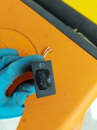 фото thumb №1, Переключатель света toyota verso corolla 2005r.