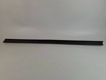 фото thumb №6, Mercedes-benz gla w156 2014 права сторона прокладка скла двері передніх