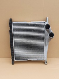 Axor atego радиатор воздуха интеркулер Недорого, фото thumb