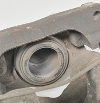 фото thumb №5, Суппорт тормозной левый перед dacia duster ii dci