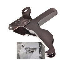 фото thumb №1, Крепление засов замок ручка капот peugeot traveller 2016- expert 2016-