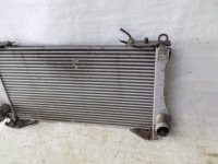 Auris 1 2.0 d4d радиатор кондиционера интеркулер Недорого, фото thumb