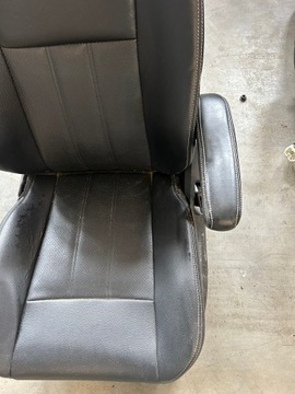 фото thumb №9, Chrysler town country doge grand caravan сидіння перед переднє правий