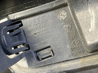 фото thumb №6, Audi a6 c8 заглушка склоомивача reflektoru права ліва перед 4k0