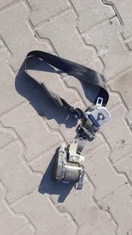 фото thumb №1, Pas безопасности mazda 626 правый перед