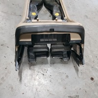 фото thumb №7, Панель средний туннель корпус кремовый audi a8 d3