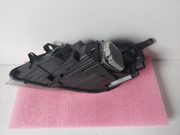 фото thumb №8, Volvo v40 ii 12- лампа права перед повний led