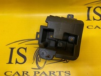 фото thumb №1, Правий напрямна кронштейн бампера задня renault clio v