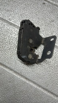 фото thumb №5, Замок кришки volvo xc90 30649107