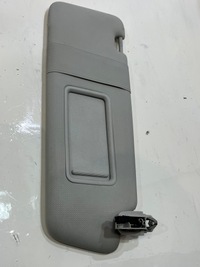 фото thumb №1, Защита солнцезащитная правая audi a5 8t coupe 8k0857552f