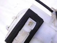 фото thumb №7, Замок дверь правый задняя 2 pin subaru forester iii