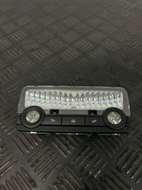 фото thumb №1, Bmw f01 f10 f11 лампа освещение салона 9163699