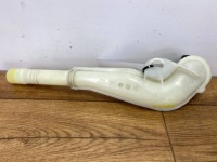 Трубка заливной омывателя  chevrolet camaro 2016+ с Разборки, фото thumb