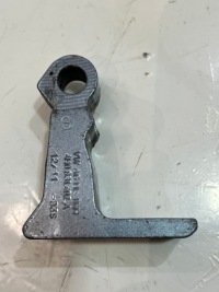 фото thumb №1, Петля дверь правый audi a8 d4 4h0831402a