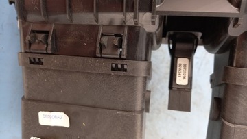 фото thumb №4, Ґрати повітропровід volvo s40 v50 30722777