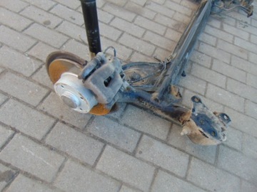 фото thumb №3, Балка зад renault clio iii универсал 05-14 ось