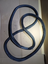 фото thumb №1, Ford kuga mk2 прокладка кузовна кришки багажника