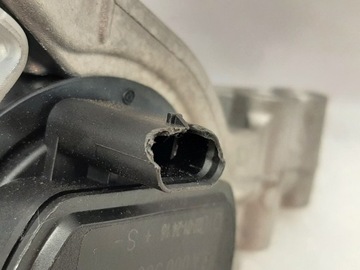 фото thumb №7, Насос воды mercedes w205 w213 a0005005400 new