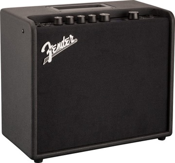 FENDER MUSTANG LT25 ГИТАРА КОМБО, УСИЛИТЕЛЬ МОЩНОСТЬЮ 25 ВТ