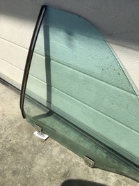 фото thumb №5, Скло бокова ліва зад задня mercedes w124 купе ce c124