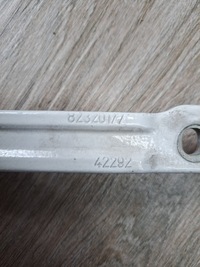 фото thumb №3, Петля правые капота решётка volvo fh 4 fmx