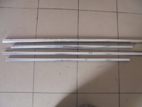 фото thumb №1, Молдинг ущільнювач двері хром vw touareg 02-...