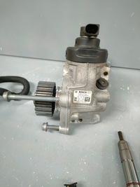 фото thumb №9, Vw caddy 5 v 2k7 система упорскування форсунки насос 2.0-tdi dtr delphi 05l130755