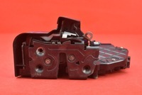 фото thumb №5, Замок двері правий перед передній eu 30753664 volvo s40 v40 2 ii 04-12