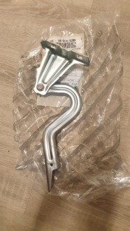 фото thumb №4, Fiat 500 петля капот левый новый оригинал 51883029