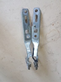 фото thumb №1, Петлі капот передньої audi q7