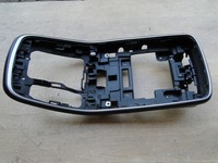 фото thumb №2, Рамка na туннель renault scenic 4 682607429r