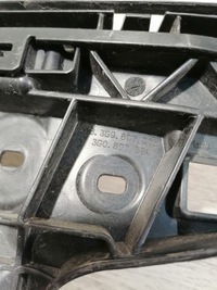 фото thumb №9, Passat b8 напрямна бампер правий задня 3g9807356a