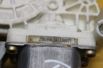 фото thumb №6, Двигунчик скла правий перед 607 9629156280