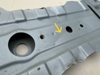 фото thumb №12, Toyota rav4 5 v 19r- балка pod радиатор pas dół