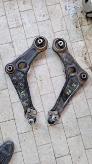 фото thumb №1, Важіль правий лівий renault scenic iv 545056711r 545048671r