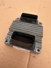 фото thumb №1, Бортовой компьютер двигателя opel combo 12214840