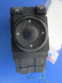 фото thumb №1, Passat b5 регулировка зеркал 3b1959565