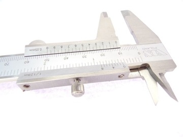 VIS ANALOG CALIPER 150 0,05 СТОПОРНЫЙ ВИНТ СО СТОПОРНЫМ МАУЗЕРОМ