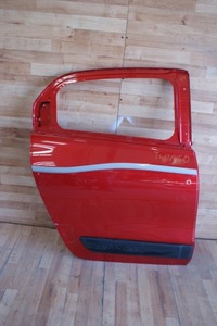 фото thumb №1, Дверь renault twingo iii задняя правое