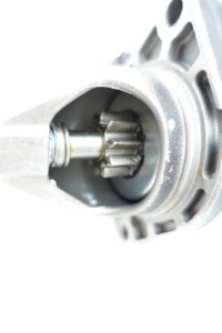 Bosch стартер nissan almera 1,5/1,8 00-/ primera 1,6/1,8 96-/02- в Украине, фото thumb