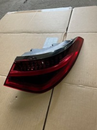 фото thumb №1, Лампа правая задняя крыло mercedes s klassa w223