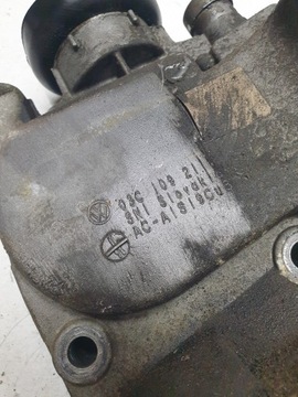 фото thumb №3, Корпус распределительный вал vw golf v 1.4 tsi 03c103464b