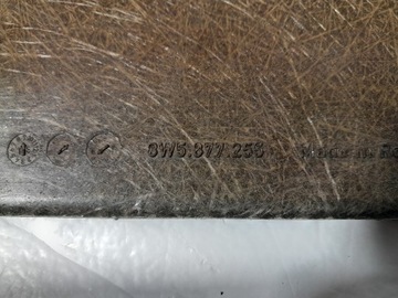 фото thumb №6, Audi a4 b9 защита штора люк 8w5877255